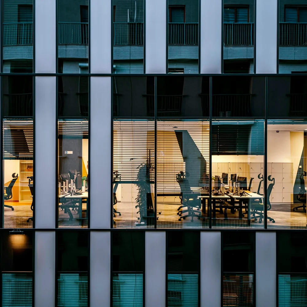 full-img-banner-img-1